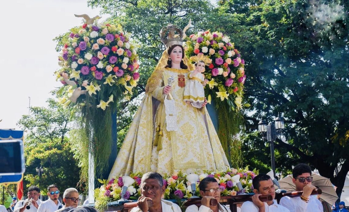 La imagen de Nuestra Señora de La Merced, patrona de los leoneses